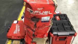 Pallet of Faulty Milwaukee Tools & Accessories - 4