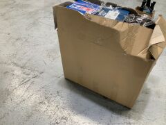Pallet of Mixed Auto Parts & Accessories - 35