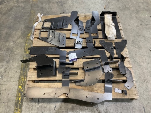 Pallet of Mixed Car Attachments