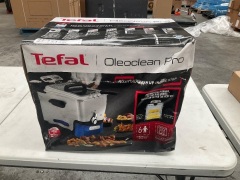 Tefal Oleoclean Deep Fryer with Digital Timer FR8040 - 2