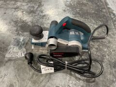 Bosch 850W Planer - 3