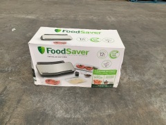 FoodSaver Controlled Multi Seal Vacuum Sealer VS3198 - 2