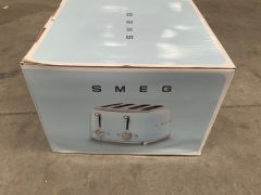 Smeg 50's Retro Style 4 Slot Wide Toaster - Pastel Green TSF03PGAU - 5