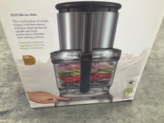 DNL Breville The Kitchen Wizz 15 Pro Food Processor BFP800BAL - 4