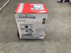 Sunbeam Mini Barista Espresso Machine - Silver EM4300S - 3