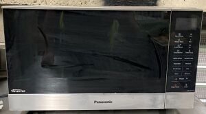 Panasonic Nn-Sf574S Review - 2