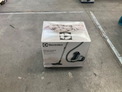 Electrolux Ease C3 Origin Vacuum Cleaner - Ice White EC31-2IW - 3