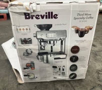 Breville The Oracle Touch Coffee Machine - Black Truffle BES990BTR - 9