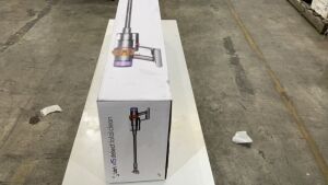 Dyson V15 Detect Total Clean Stick VacuumNickel/Yellow V15DETECT - 3