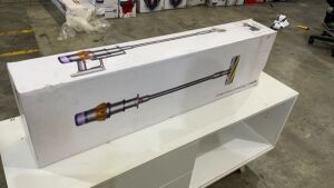 Dyson V15 Detect Total Clean Stick VacuumNickel/Yellow V15DETECT - 4