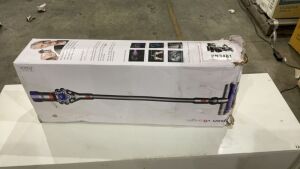 Dyson V8 Origin Cordless Vacuum V8ORIGIN - 4