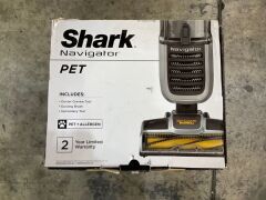 Shark Navigator Pet Corded Upright Vacuum with Self Cleaning Brushroll ZU62ANZ - 7