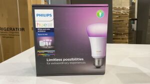 Philips Hue White and Colour Ambiance E27 Starter Kit Version 3 HUEKITMK - 2