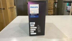 Philips Hue White and Colour Ambiance B22 Starter Kit HUEKITMK3B22 - 3