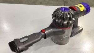 Dyson V7 Trigger Handheld Vacuum Cleaner V7TRIGGER - 5