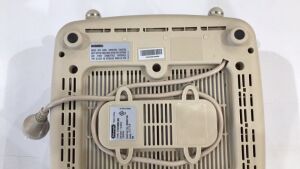 Delonghi Icona Metallics 4 Slice Toaster Beige CTOT4003BG - 4