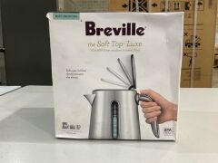 Breville The Soft Top Luxe 1.7L Kettle - Mint Frosting BKE735MTF - 2