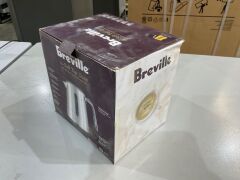 Breville The Soft Top Luxe 1.7L Kettle - Almond Nougat BKE735ALM4JAN1 - 5