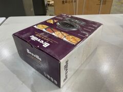 Breville The Light & Fluffy Omelette Maker LEG250GRY - 5