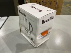 Breville 1.7L Crystal Clear Kettle BKE750CLR - 5