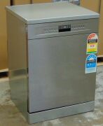 Smeg 60cm Stainless Steel Freestanding Dishwasher DWA6315X1 - 3