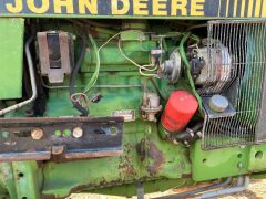 John Deere 2250 4 x 2 Tractor, 4 Cylinder diesel - 8