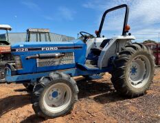 Ford 2120 4WD Tractor, 598 Hrs - 3