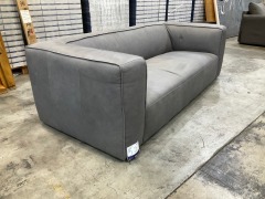 4 Seater Leather Sofa - 8