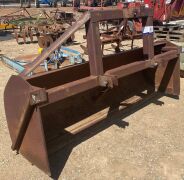 Bucket, 3pt linkage, approx 2300mm - 3