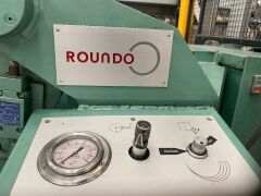 *SOLD* 2003 Roundo SF-1 Cavity Flanging Machine - 3