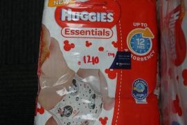 5 x Huggies Essentials Size 4 10-15kg 46 Nappies x2, Huggies Essentials Size 6 16kg & Over 46 Nappies - 2