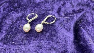 9ct Freshwater Pearl & White Cubic Zirconia Hook Clip Earrings - 2