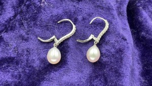 9ct Freshwater Pearl & White Cubic Zirconia Hook Clip Earrings - 3