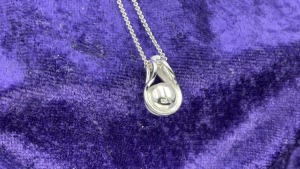 Sterling Silver Freshwater Tear Drop Pendant On Sterling Silver Chain - 4