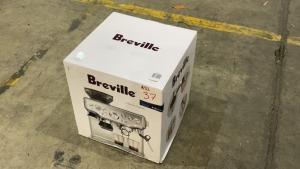 Breville the Barista Express Coffee Machine BES870 - 2