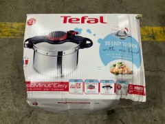 Tefal Clipsominut Easy Pressure Cooker, Red/Black, P4624866 - 4