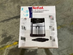 Tefal Easy Fry &amp; Grill Deluxe Air Fryer EY505D - 8