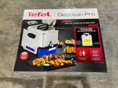 Tefal FR8040 Oleoclean Pro Deep Fryer - 2