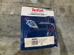 Tefal UltraGlide Plus Steam Iron FV5844 - 6