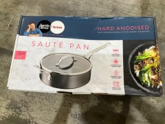 Tefal Jamie Oliver Cooks Classic Induction Non-Stick Hard Anodised Sautepan 26cm + lid Black H9123344 - 2