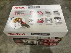 Tefal Fast &amp; Easy Induction Stainless Steel 8L Pressure Cooker P2534447 - 3