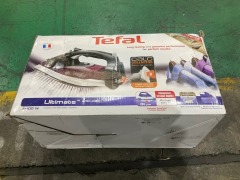 Tefal Ultimate Anti-Calc Iron FV9740 - 2