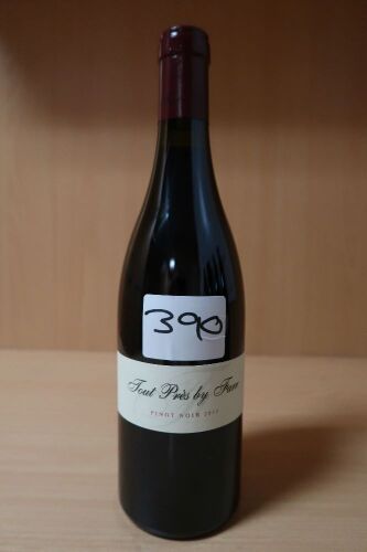 By Farr Geelong Pinot Noir Tout Pres 2015 (1x750ml).Establishment Sell Price is: $199