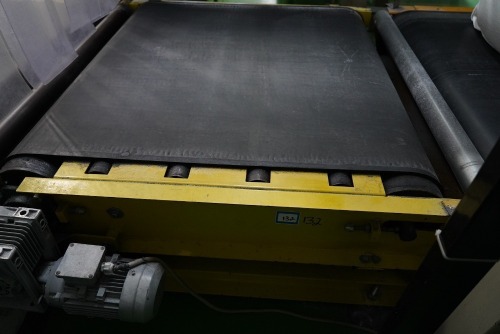 Bag Discharge Conveyor, 1200mm width, Kito 2 ton hoist with lifting jig