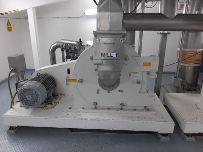 Bauermeister Zerkleinerungstechnik Gmbh Model UMT3.3, 3mt/Hr sn: 843032, mfg. 2008