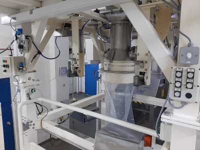 Weitek Bulk Bag Filler Model 5QA2106104, sn: 05/026/03, mfg. 2004