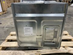 Westinghouse 60cm Multifunction 7 Oven WVE615SC  - 4