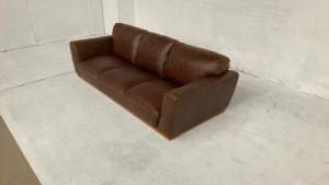 Heston 3 Seater Leather Sofa - 6