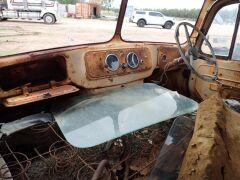 Vintage Cab Chassis Austin Truck - 7