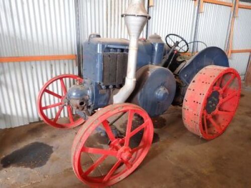 Lanz Bulldog HR5 Vintage Tractor